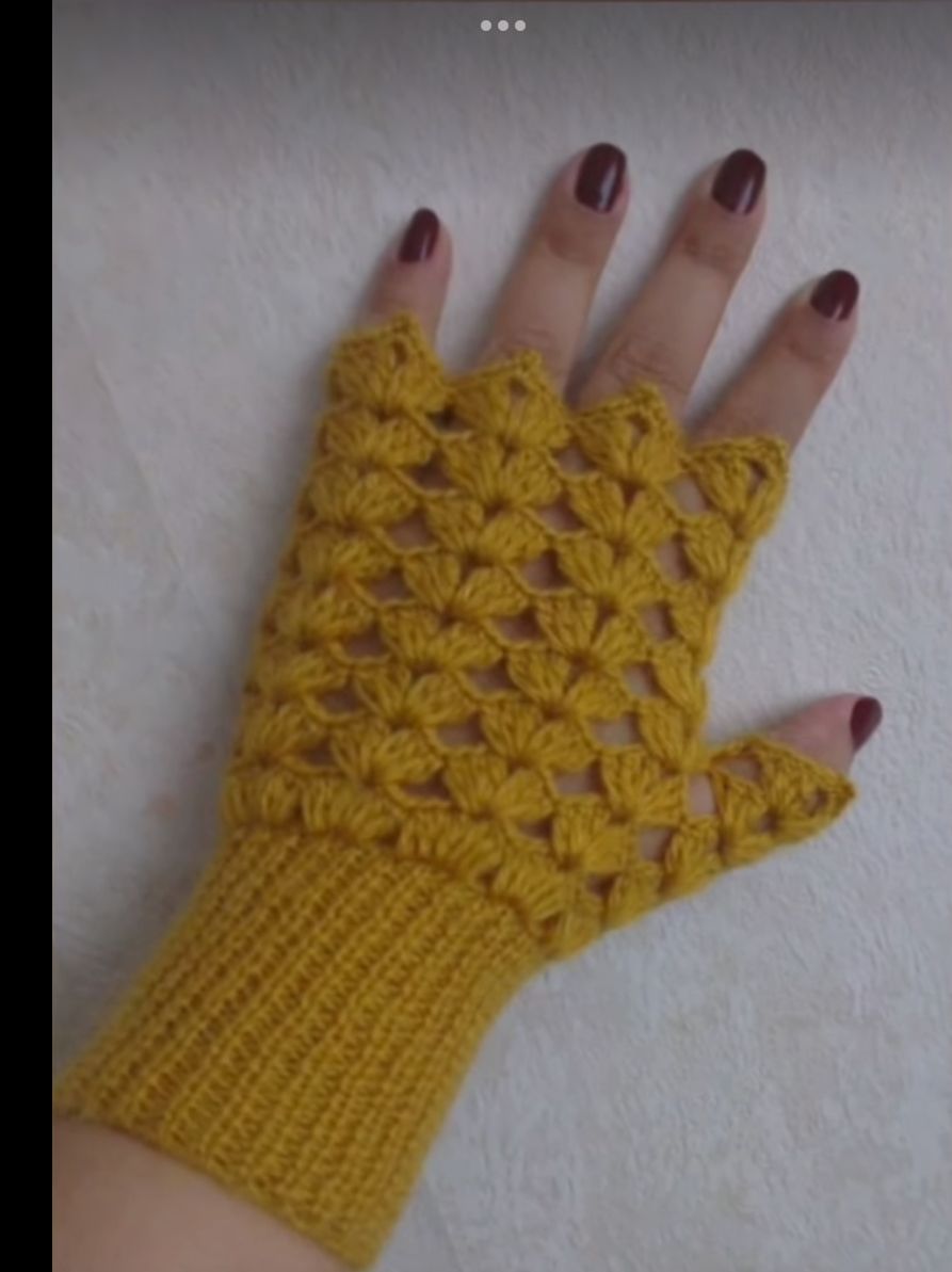Handmade Crochet Trendy Fingerless Winter Gloves For Women