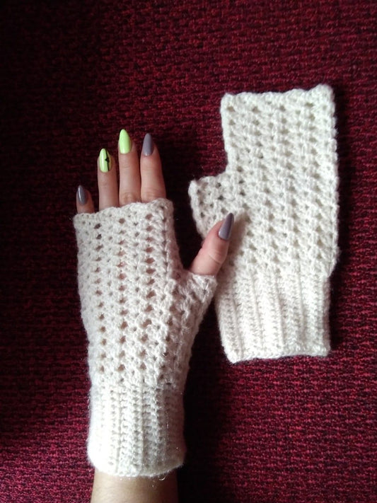 Handmade Crochet Trendy Fingerless Winter Gloves For Women