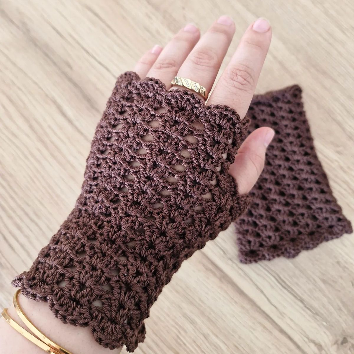 Handmade Crochet Trendy Fingerless Winter Gloves For Women