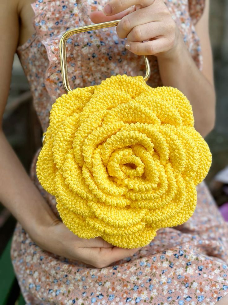 Handmade 3D Rose Crochet Pearl Handle Bag